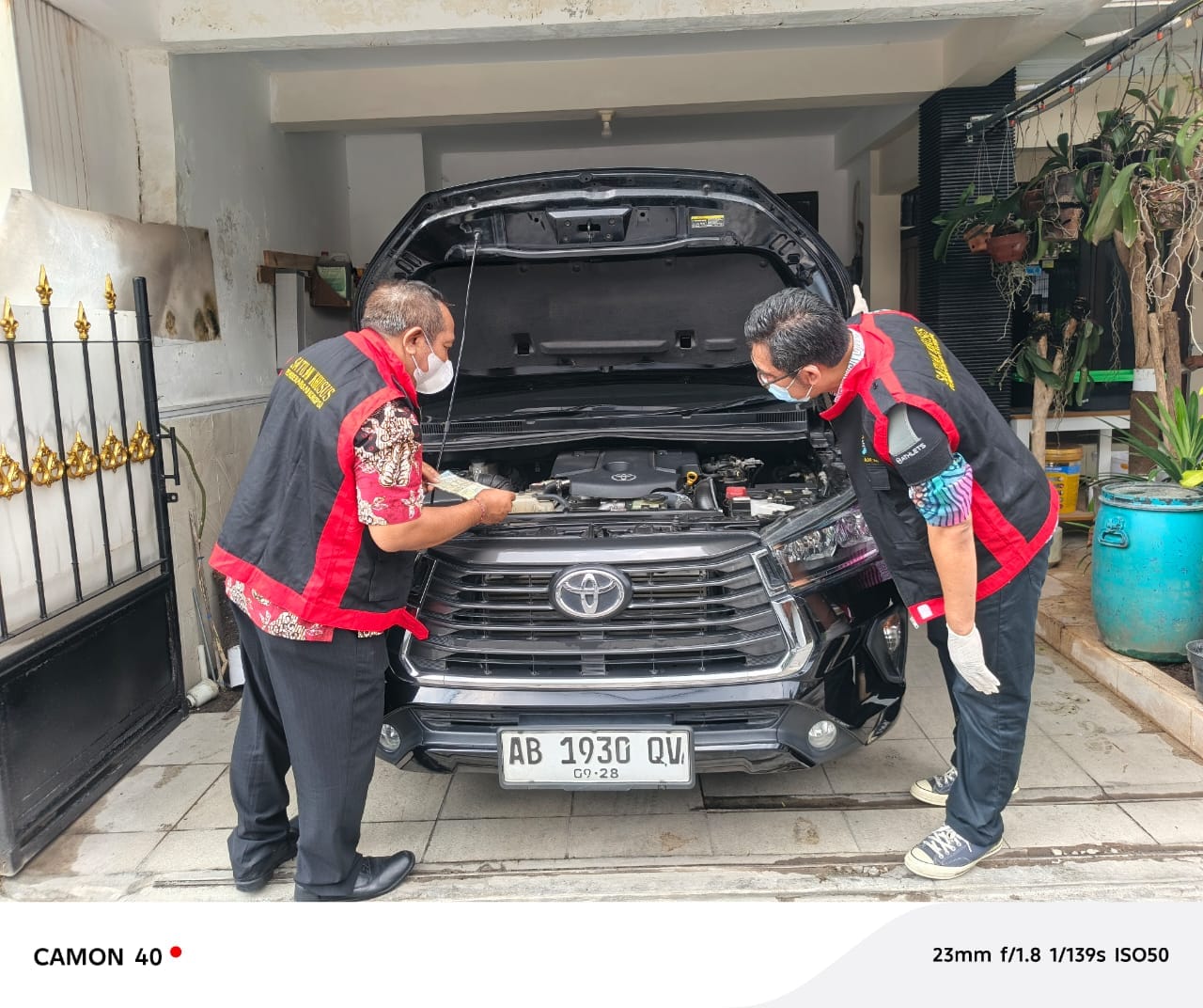 Tim penyidik Kejaksaan Tinggi DIY melakukan penggeledahan di Rumah ESP terkait dugaantindak pidana Korusi