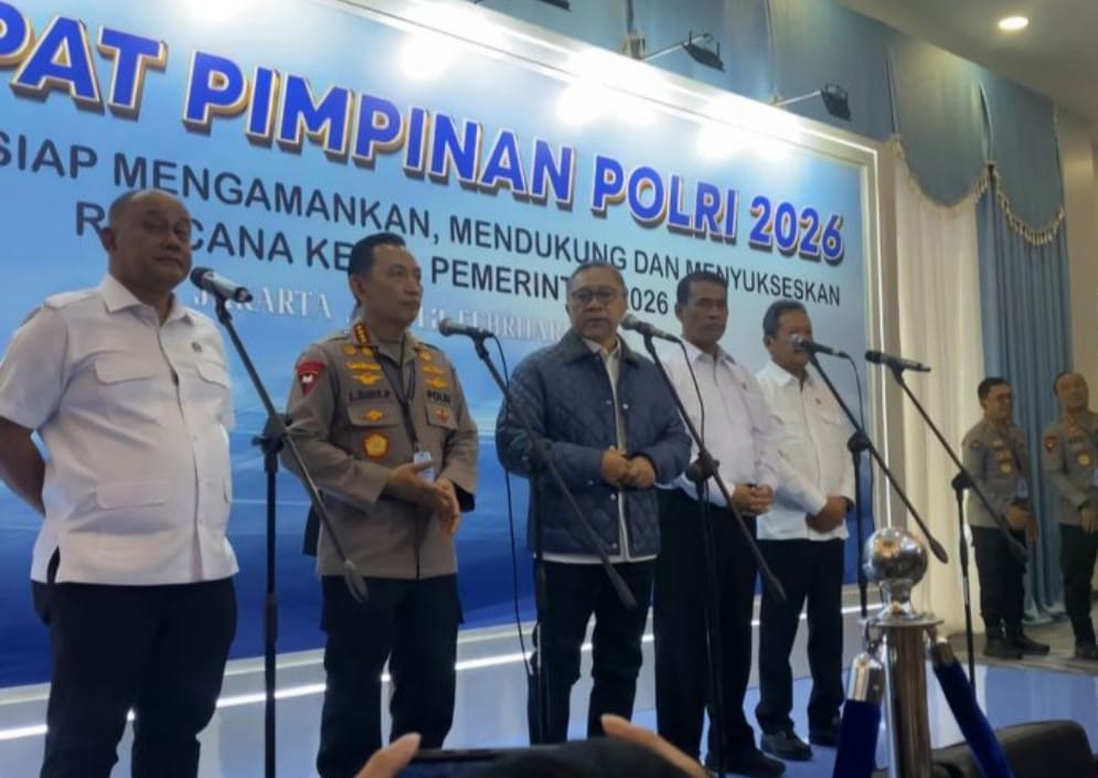 Kapolri Tegaskan Dukung dan Kapolri tegaskan Kawal Penuh Program Pemerintah( divhum polri)