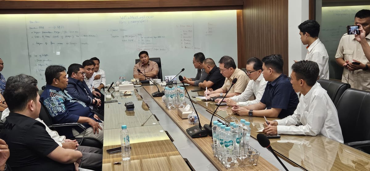 Menteri PKP Ajak  Asosiasi Pengembang Beri Masukan Draft Peraturan Luas Lahan Rumah Subsidi