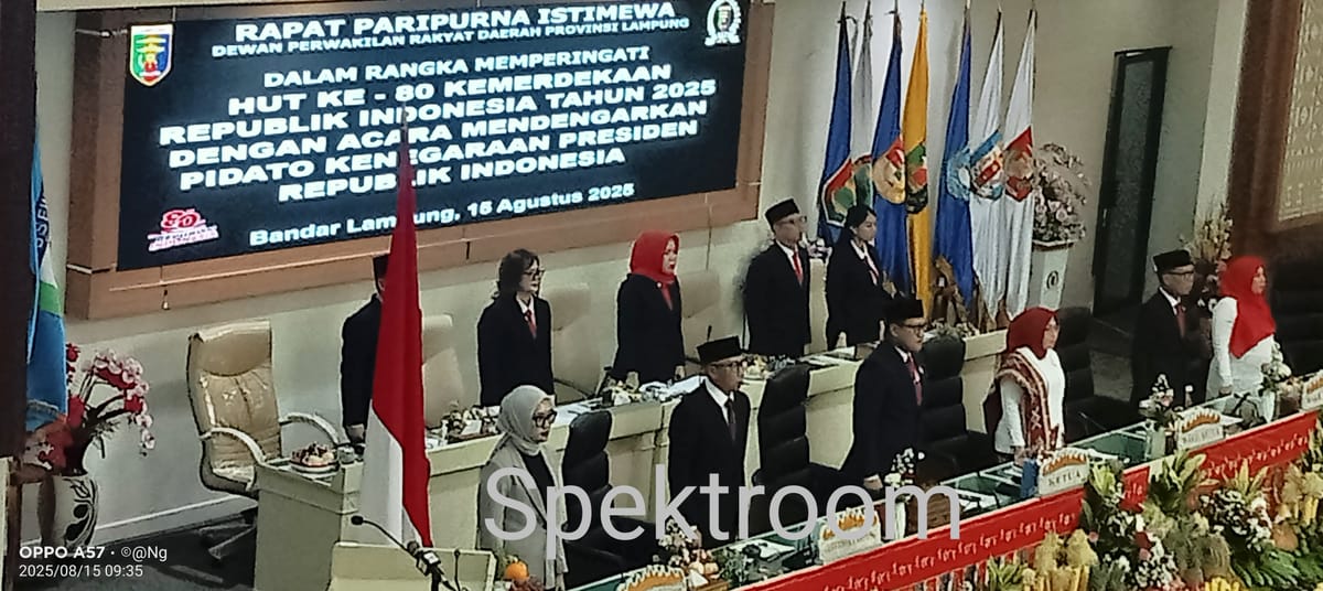 Pimpin Rapat Paripurna Istimewa, Ahmad Giri Akbar Bacakan Amanat Presiden Pertama Soekarno