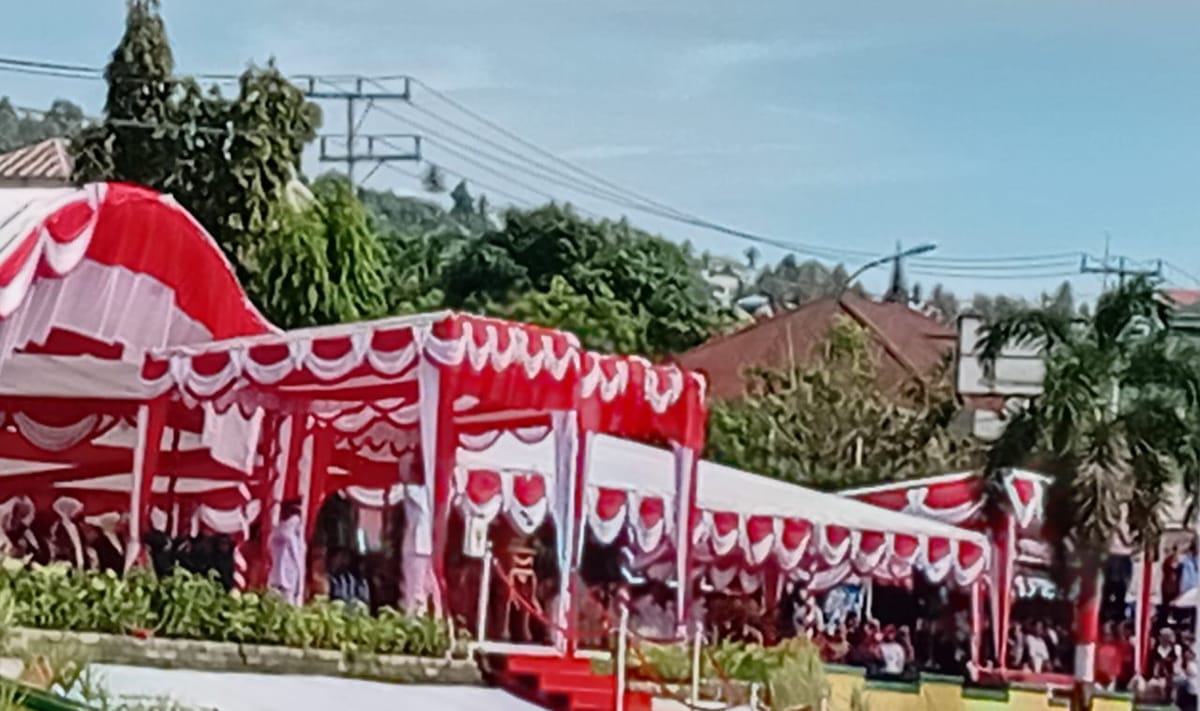Wali Kota Ternate Menjadi Inspektur Upacara Peringatan Detik Detik Proklamasi Kemerdekaan ke-80 RI