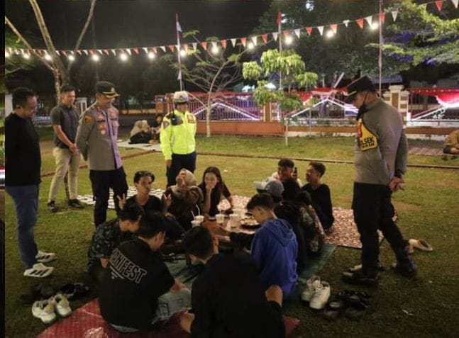 Patroli Malam Minggu, Polres dan TNI Jaga Kondusifitas Ketapang