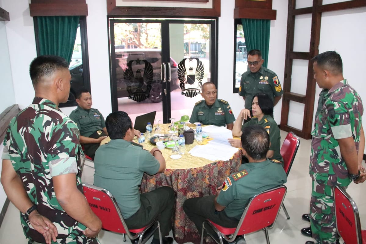 Tim Verifikasi Korem 084/BJ Cek Administrasi Kodim Sumenep Jelang Sertijab