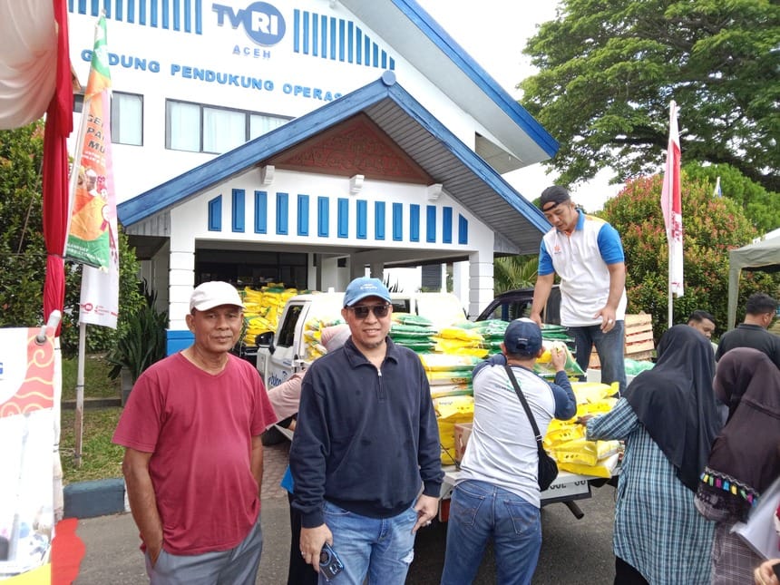 Sambut HUT  Ke-63, LPP TVRI Aceh Buka Bazar dan Pangan Murah
