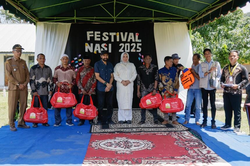 Tutup KKN UGM, Gubernur Mualem Sampaikan Apresiasi Pengabdian Mahasiswa