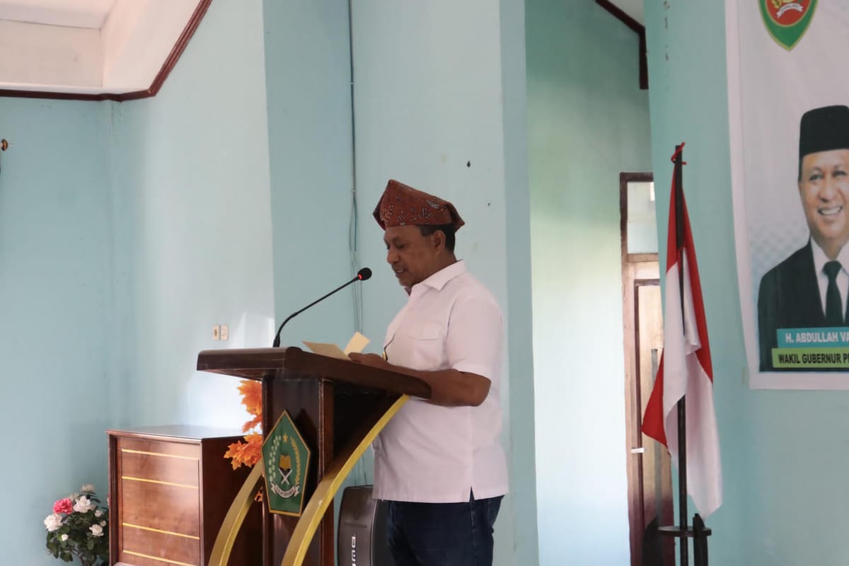 Peletakan Batu Pertama PLHUT Kabupaten Buru, Wagub Maluku :  Pelayanan kepada masyarakat optimal