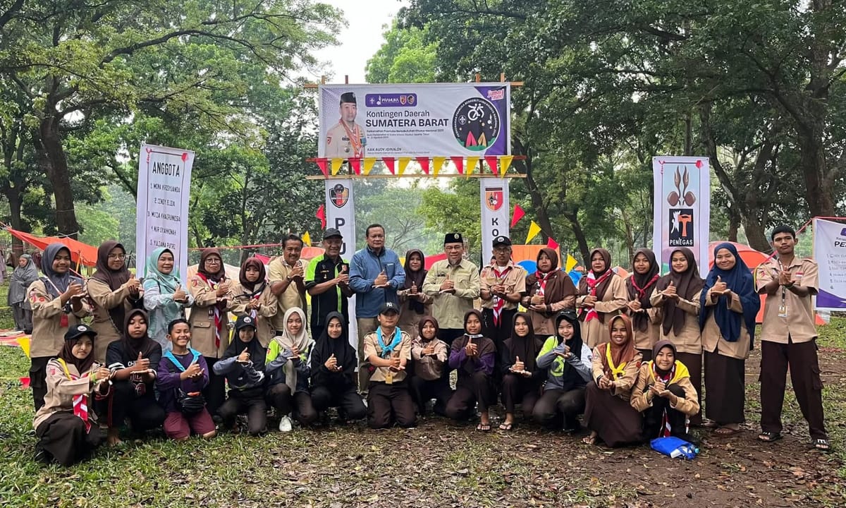 Wakil Walikota, Maigus Nasir Berikan Dukungan untuk Kontingen Pramuka Padang di PPBK Nasional 2025