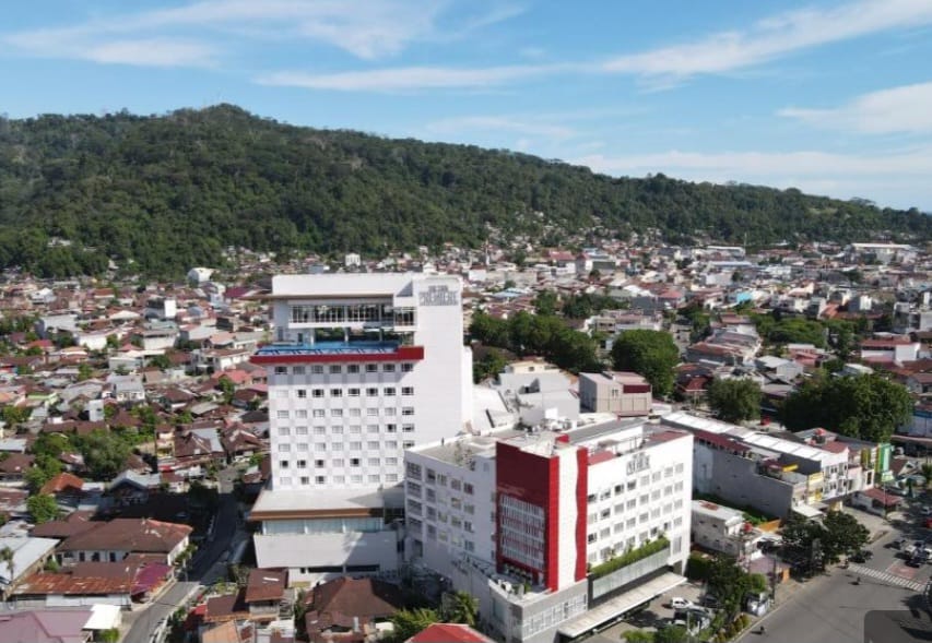 BPS Sumbar : Efisiensi APBN Berdampak pada Pertumbuhan Sektor Konstruksi, Akomodasi, Perhotelan dan Makan Minum di Daerah