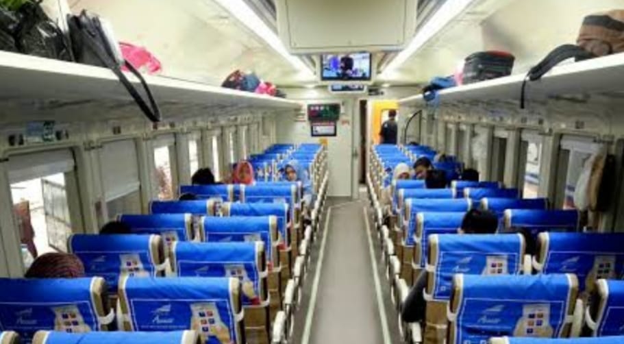 YLKI Kritisi Usul DPR soal Gerbong Merokok di Kereta Api