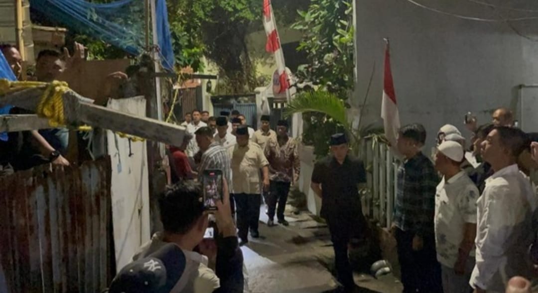 Presiden Prabowo Mendatangi Rumah Duka Pengemudi Ojol Affan Kurniawan