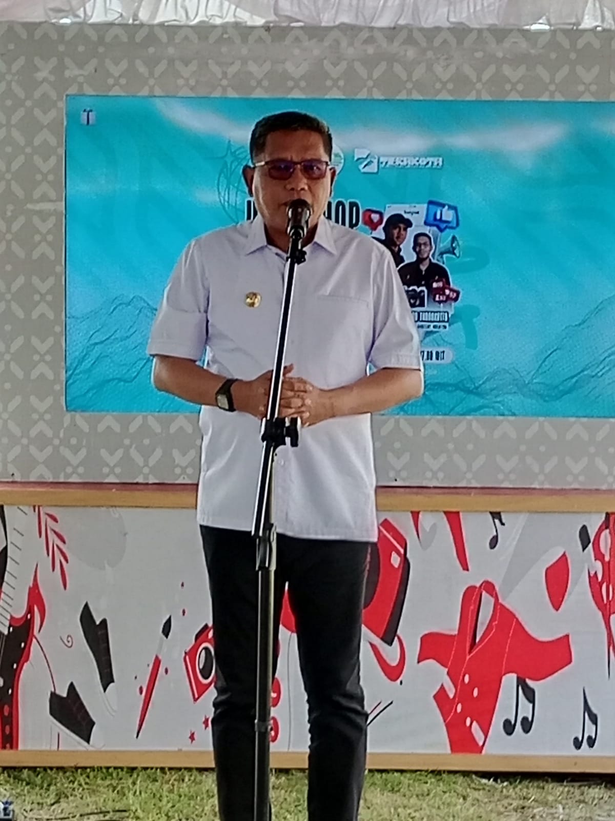 Walikota Ambon membuka  workshop konten di gital ,Kreatif  prioritas   utama pembangunan.