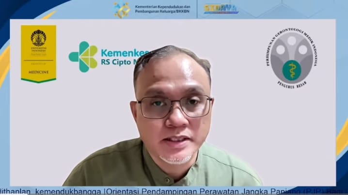 Merawat Lansia  Harus Secara Komperhensif, Agar Semua Masalah Bisa Tertangani