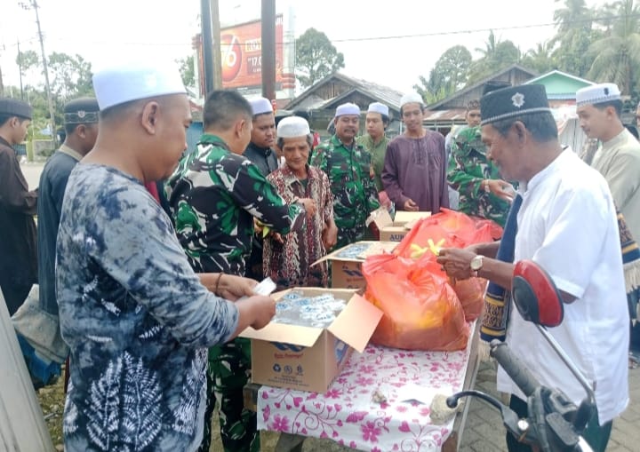 Koramil Batang Alai Selatan Gelar Shalat Jumat Berkah di Masjid Shalihin