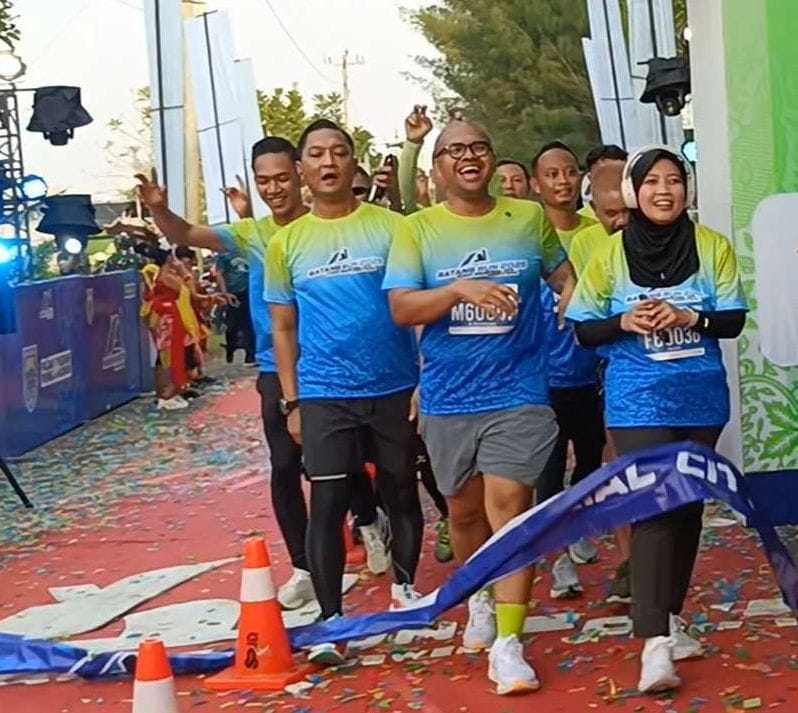 Lomba Lari "Batang Run 2025" Digelar di Tepian Pantai Sigandu