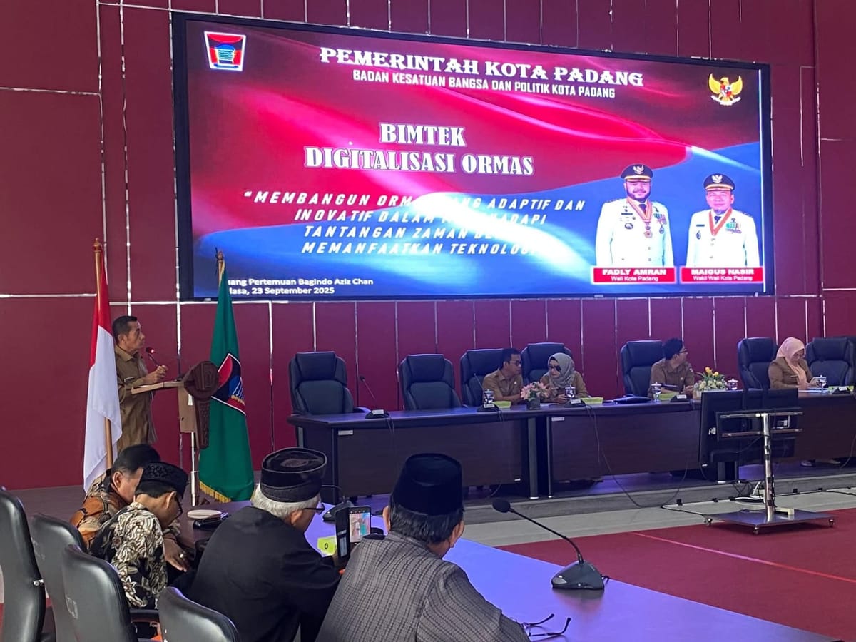 Pemko Padang Dorong Ormas Gunakan Digitalisasi untuk Pelaporan