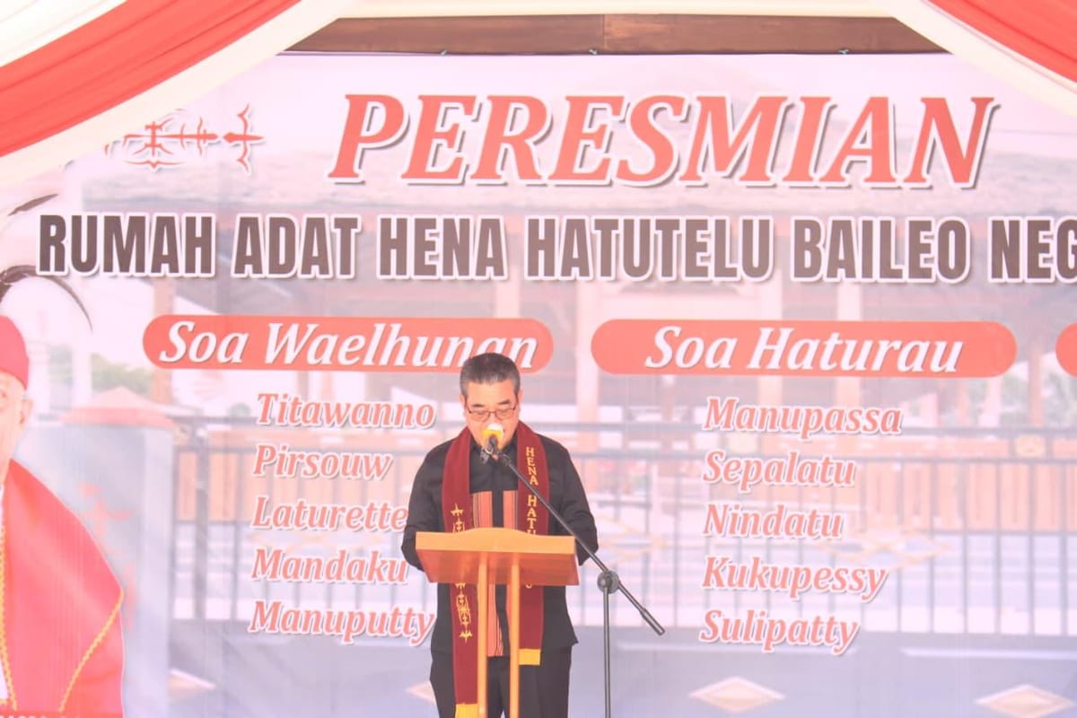 Gubernur Maluku resmi Baileo Hena Hatutelu