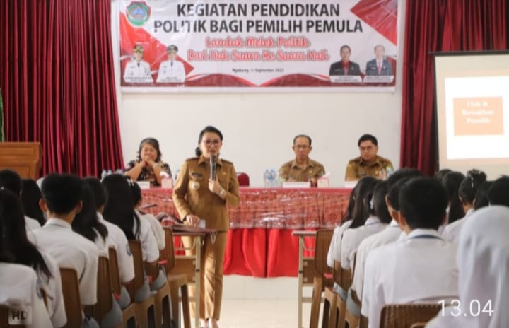Pendidikan Politik Pemilih Pemula di kabupaten Landak