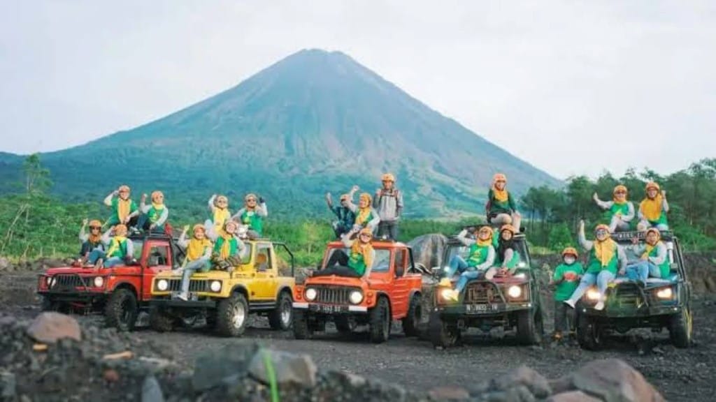 Dulu Lavatur Kawasan Sepi, Sekarang Ramai Deru Mesin Jeep Dan Tawa Wisatawan