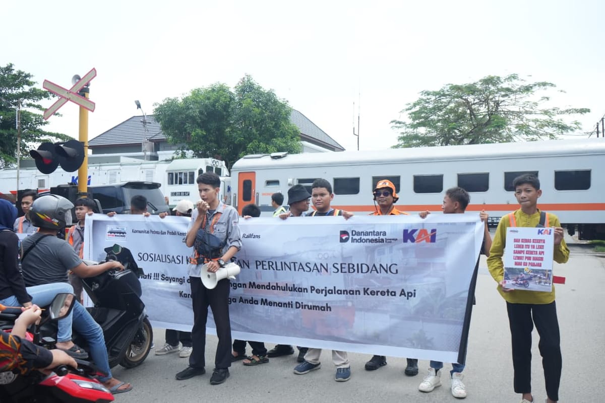 KAI Sumut dan Komunitas Divre 1 Railfans Bersinergi Gelar Sosialisasi Anti Pelecehan Seksual di Atas KA