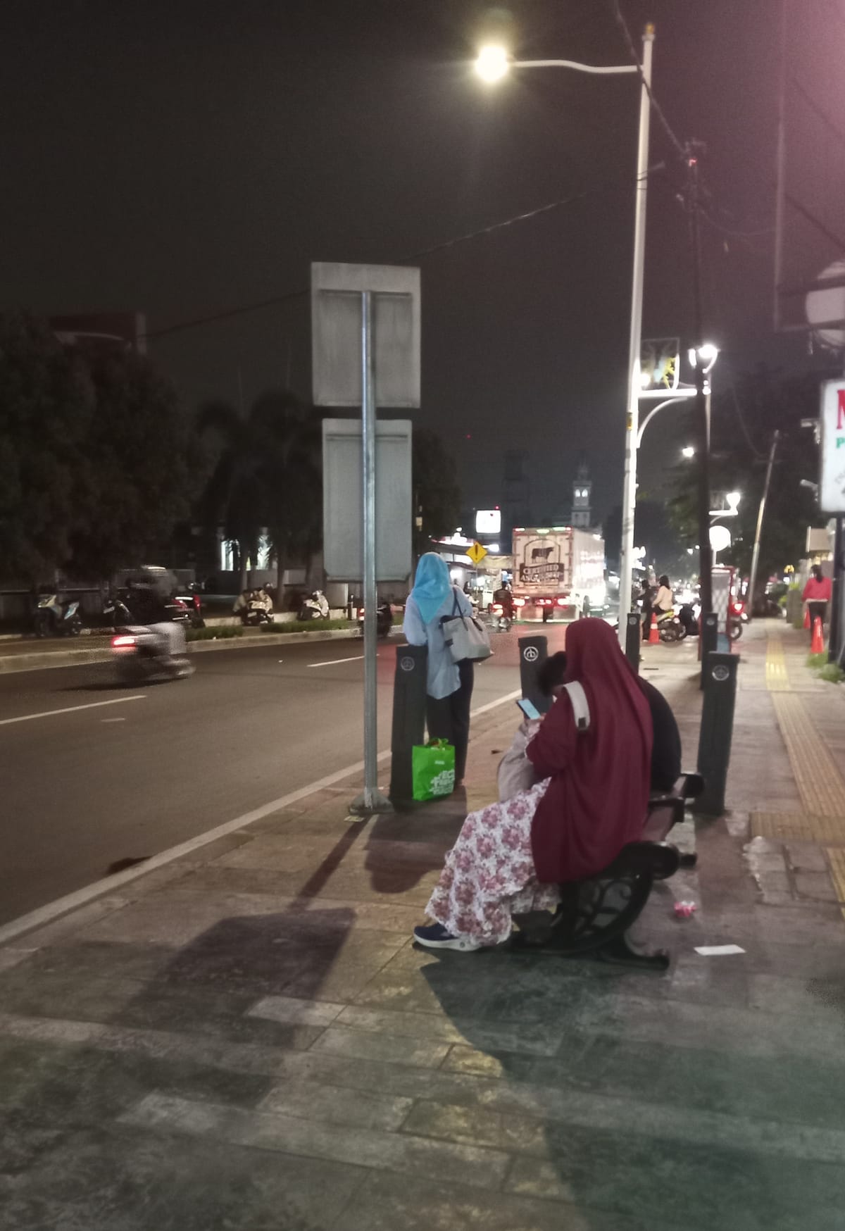 Menuju Kota Global, Sudakah Jakarta Nyaman Bagi Pejalan Kaki