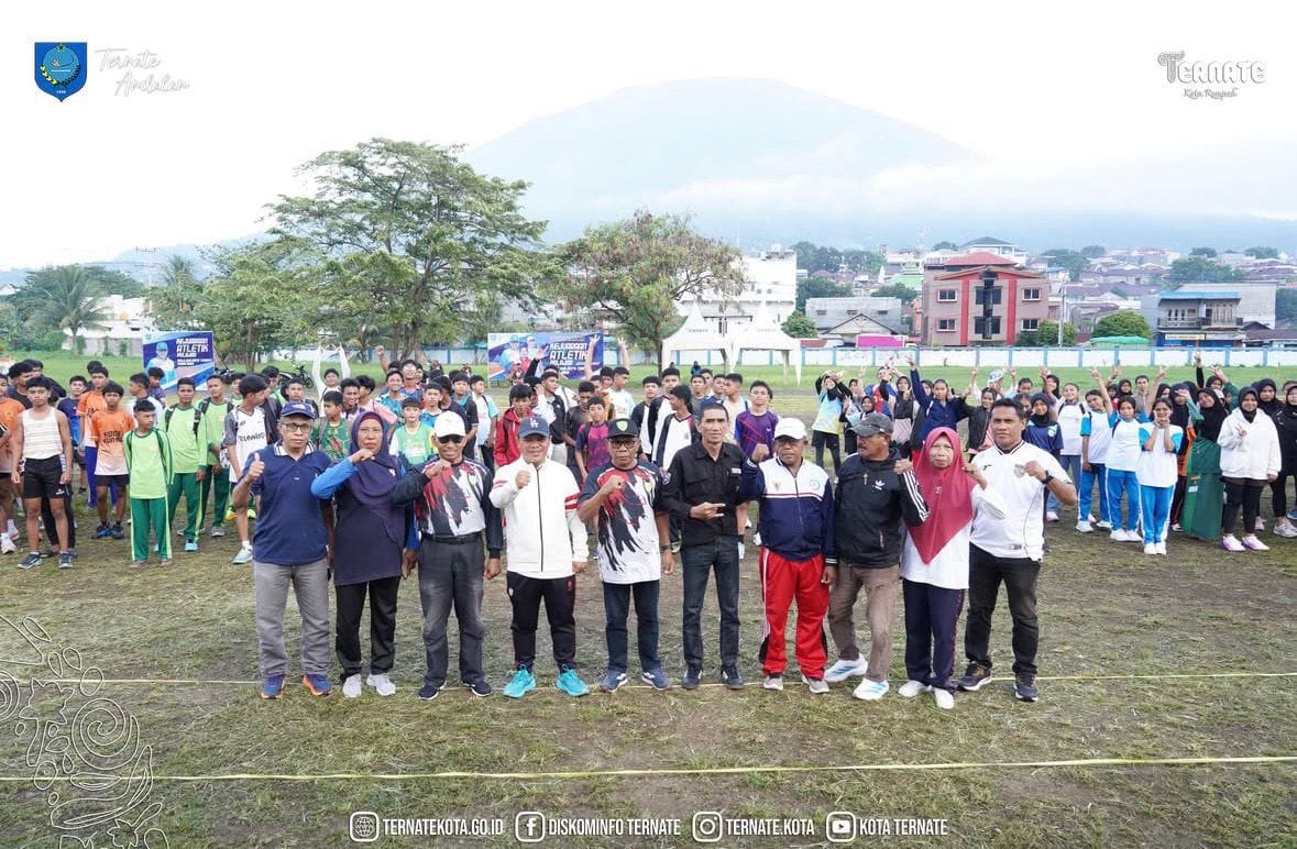 Pembukaan Kejuaraan Atletik Pelajar se-Kota Ternate (Dok.Nanang)