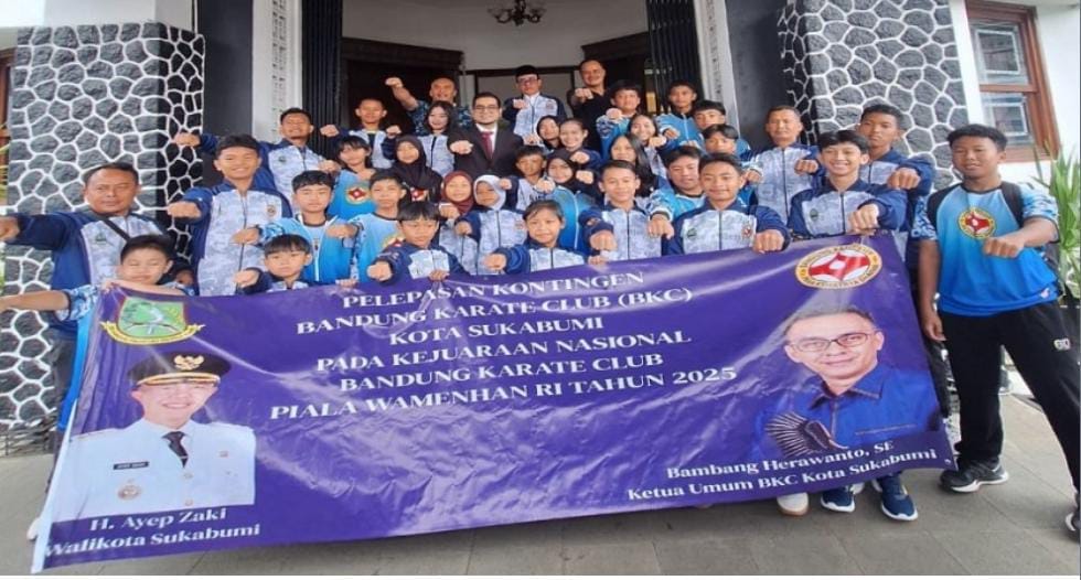 Resky Aditia, Siswa MAN 1 Kota Sukabumi Siap Berlaga di Kejurnas Karate BKC 2025, Dilepas Langsung Wakil Wali Kota