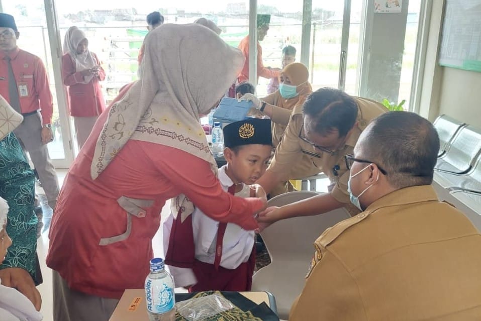 Dinas Kesehatan Pemkab Jember Gelar Bulan Imunisasi Anak Sekolah (BIAS)