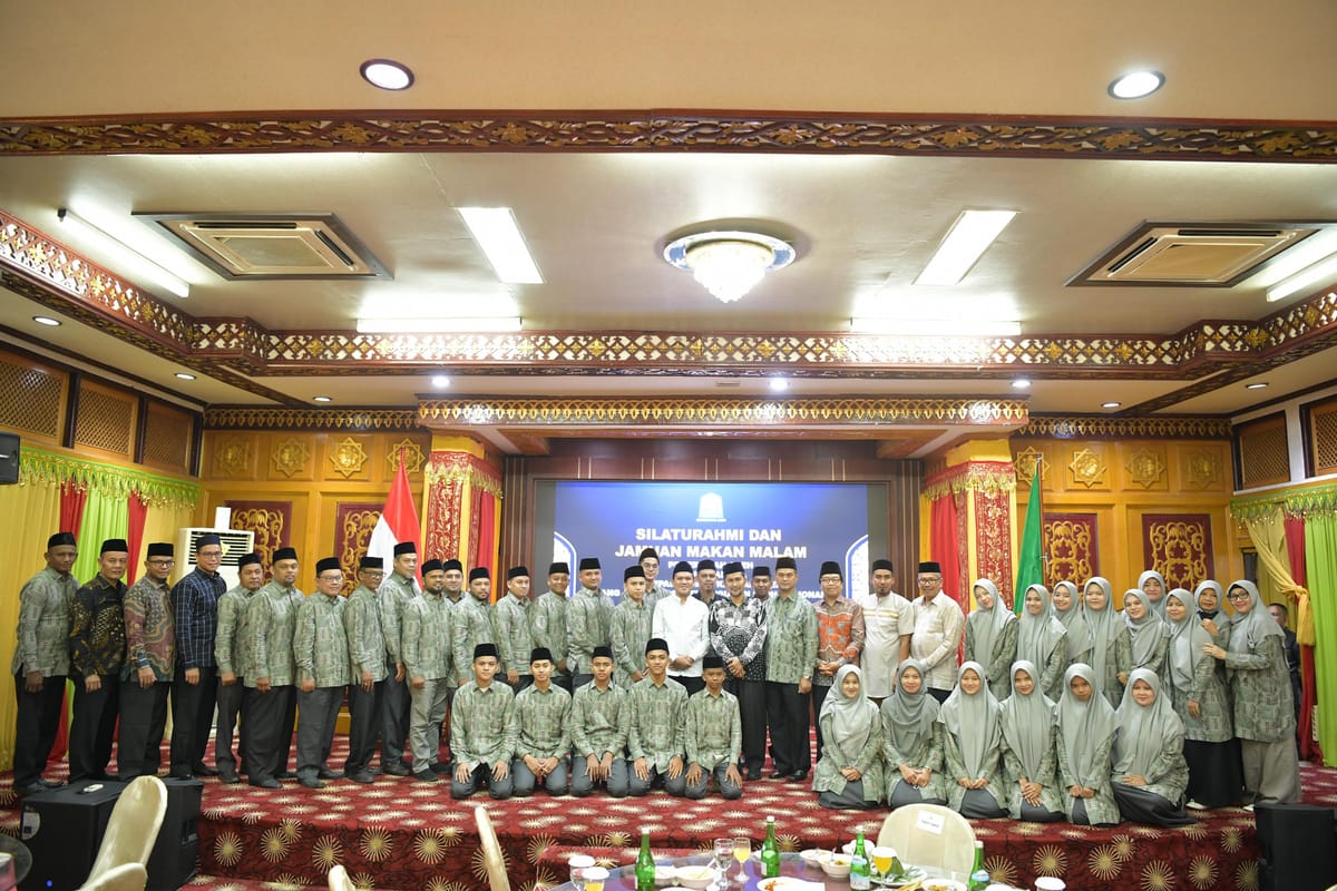 Wagub Fadhlullah Lepas Kafilah Aceh Menuju ke STQH Nasional di Kendari, Optimis Raih Juara