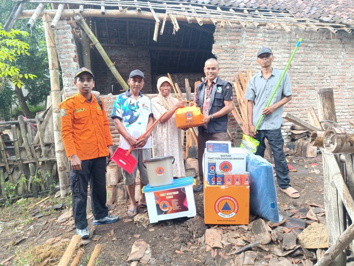 Kunjungan Dan Penyerahan Bantuan BPBD Jember kepada Korban Gempa