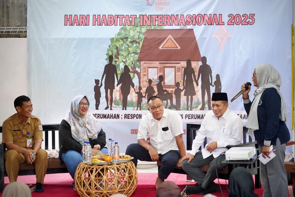 Menkop Ferry Tegaskan Peran Koperasi Dalam Mengatasi Krisis Perkotaan