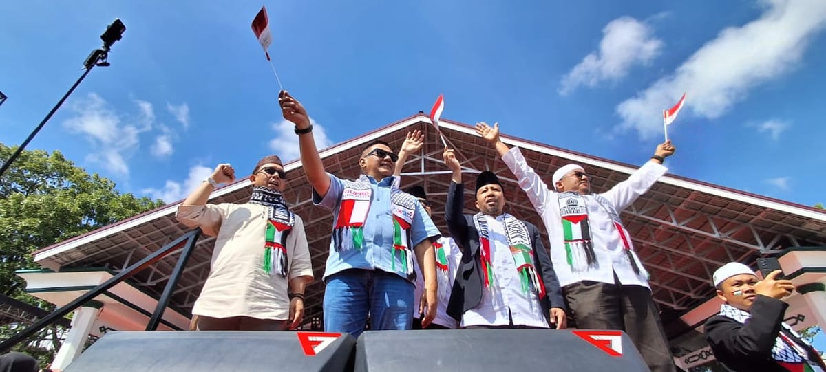 Wawako Pekanbaru, Markarius Anwar Getarkan Bukittinggi di Aksi Peduli Palestina