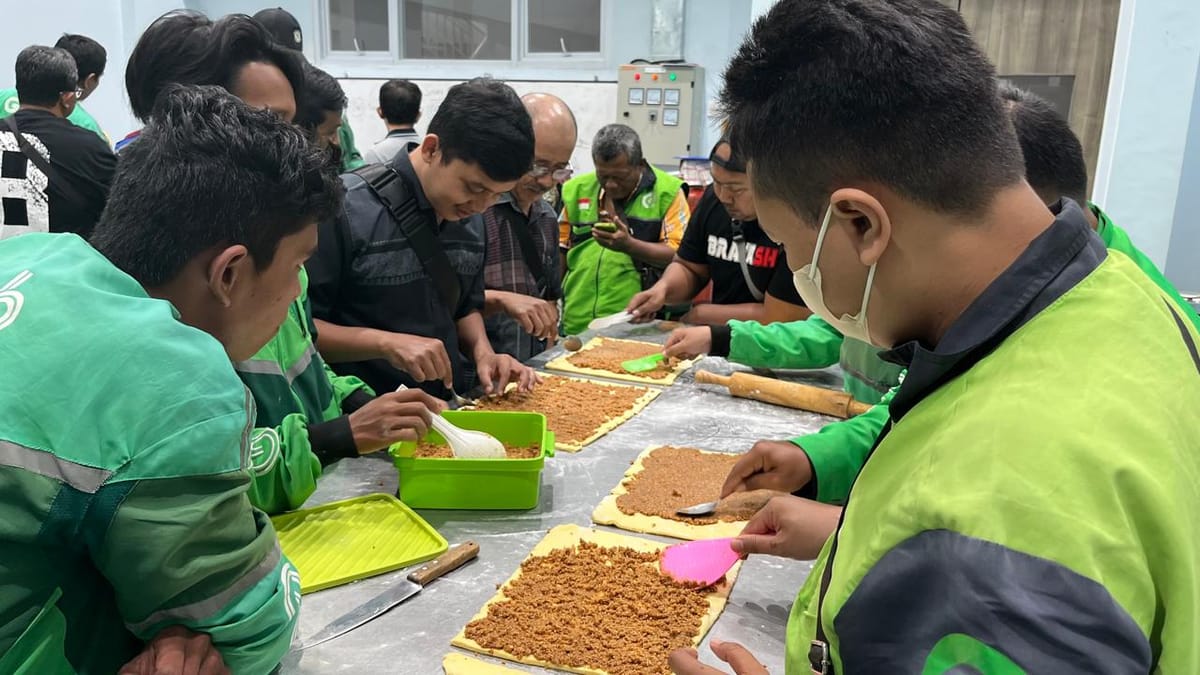 Diskopum Jember Cetak Wirausaha Baru dari Kalangan Istri Ojol, UMKM Kian Menggeliat