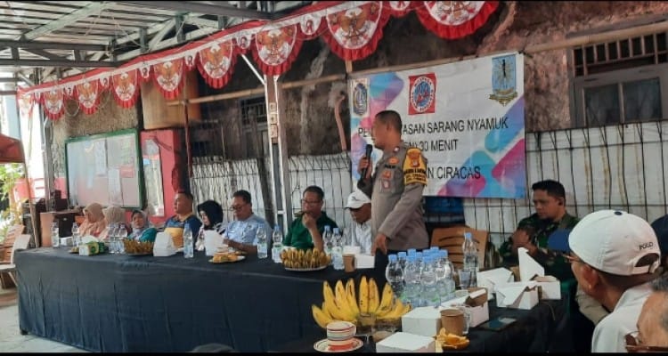 Jumat Curhat Sarana Komunikasi Masyarakat dengan Polisi