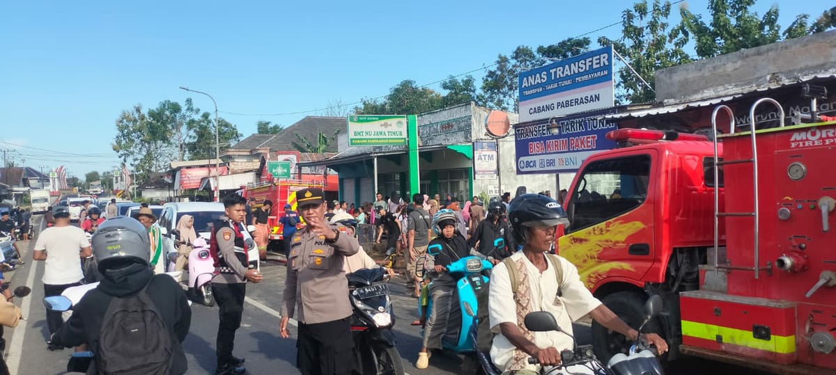 Kebakaran Toko Laundry di Pasar Jengara, Seorang Karyawati Meninggal Dunia