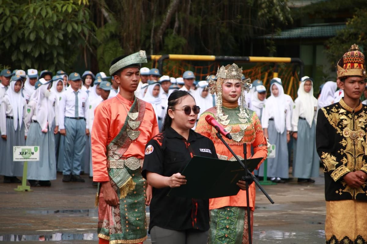 Bahasan Ajak Pemuda Pontianak Hadapi Zaman dengan Semangat Baru