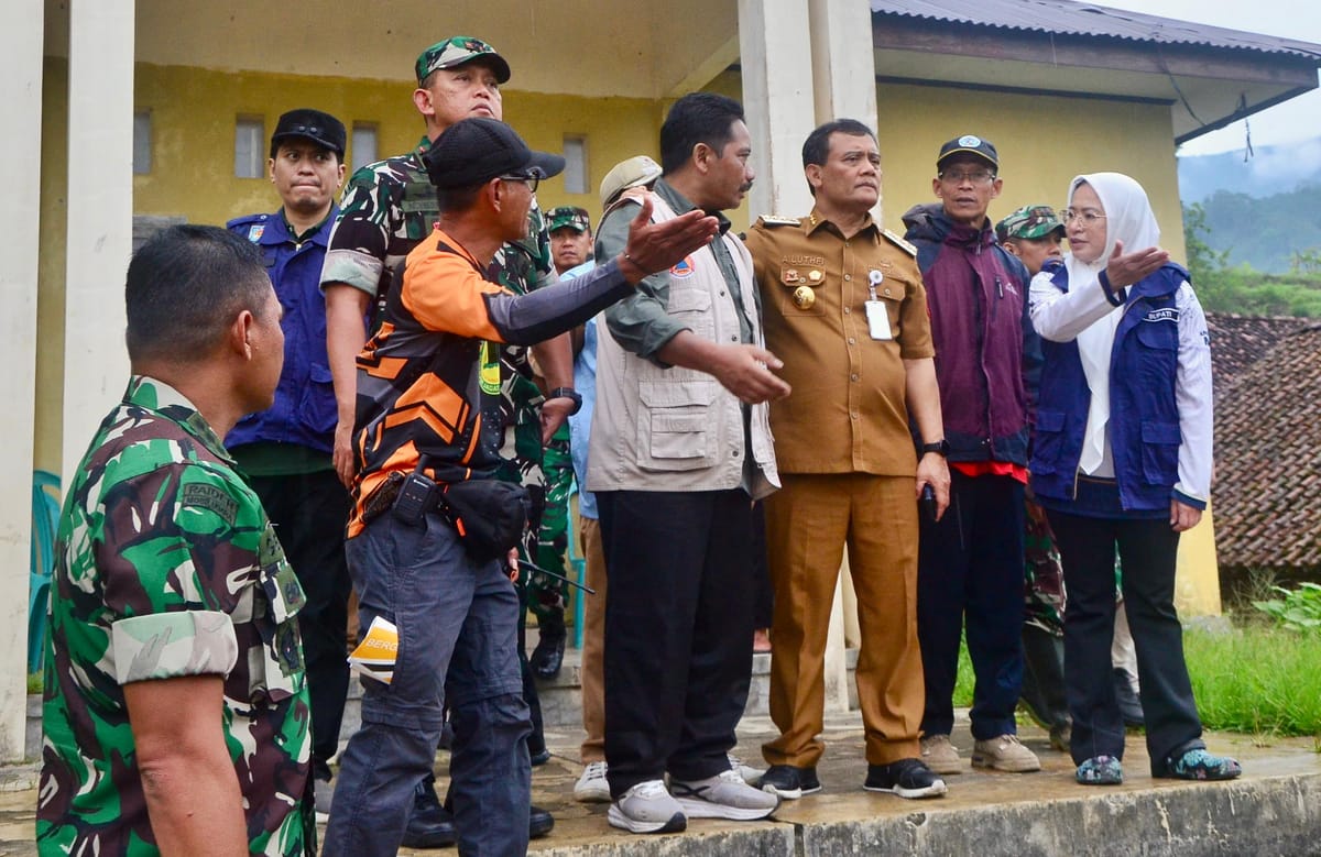 Evakuasi Longsor Situkung Terus Berlangsung, Ahmad Luthfi Minta Warga Waspada Potensi Susulan
