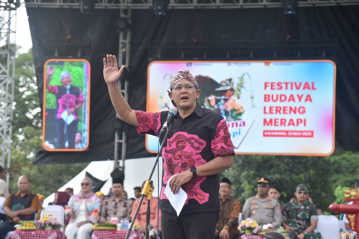 Ribuan Warga Sleman Tumpah Ruah Hadiri Festival Budaya Lereng Merapi