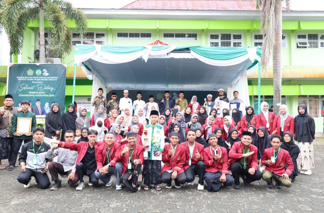 Kemandirian Pesantren Expo 2025 Ditutup, Diawali Zikir Bersama dan Penyerahan Penghargaan