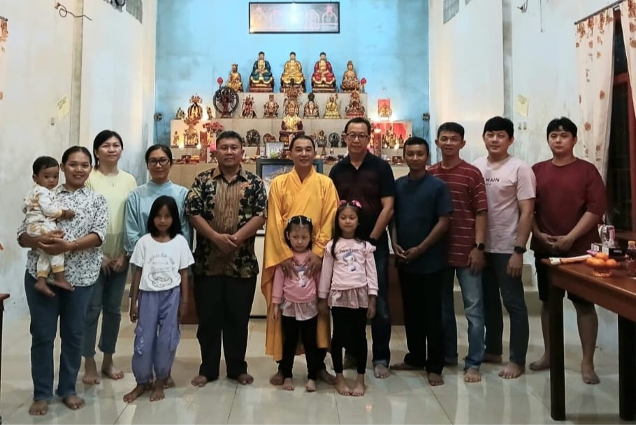Umat Buddha Kota Ternate Peringati Avalokitesvara Bodhisatva