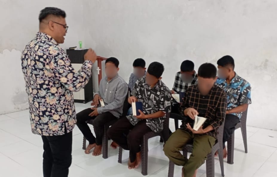 Anak Remaja Kristen di LPKA Ternate Dapat Bimbingan Rohani