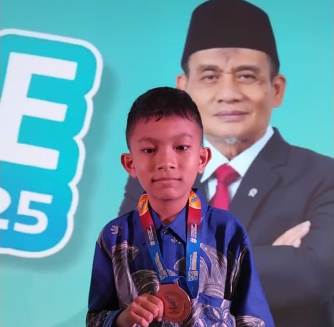 Faqih Abrizam dari Ternate Raih Medali Olimpiade Madrasah Indonesia