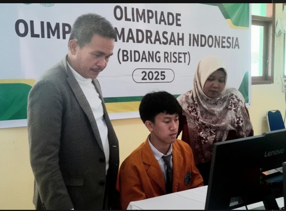 “Smallow”, Bantal Pintar Karya Siswa Madrasah Sukabumi Tembus Grand Final Nasional OMI Riset 2025