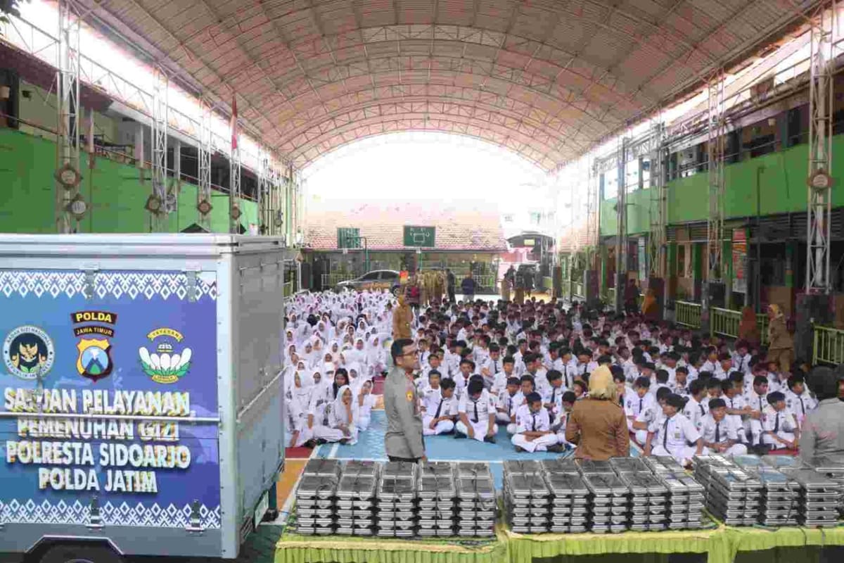 Polresta Sidoarjo Pantau Langsung Distribusi MBG.
