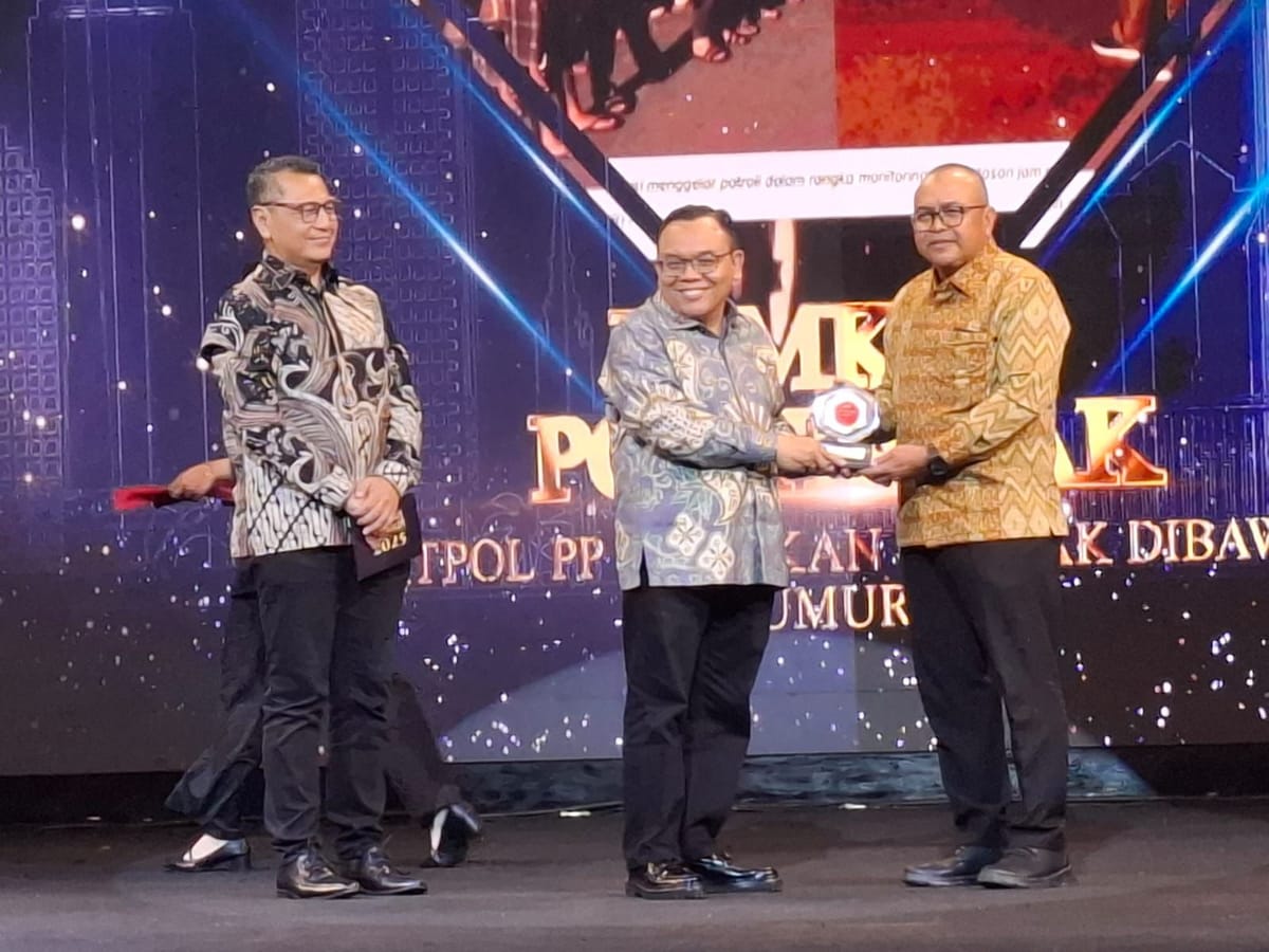 Pontianak Raih Penghargaan Nasional, Konten Info Pemda, Sabet Penghargaan Terfavorit RRI Awards 2025