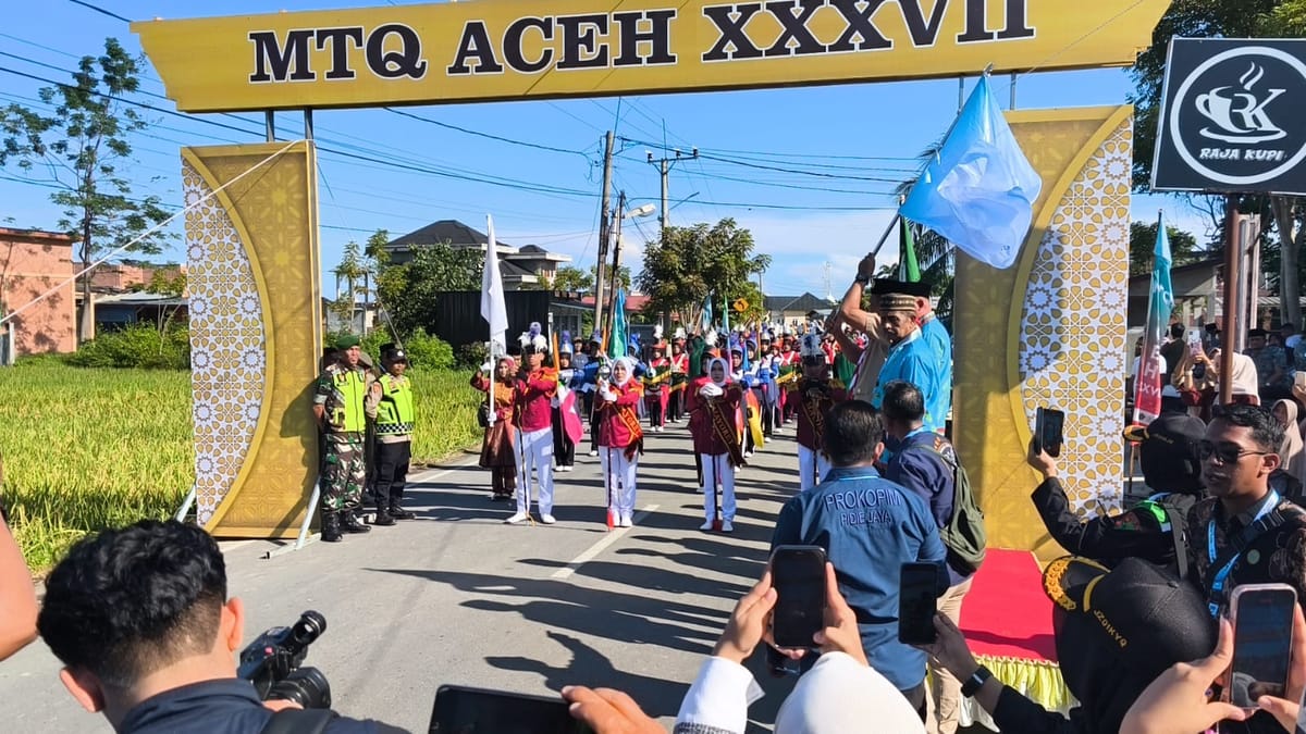 Pawai Taaruf MTQ XXXVII Aceh di Pidie Jaya Berlangsung Meriah