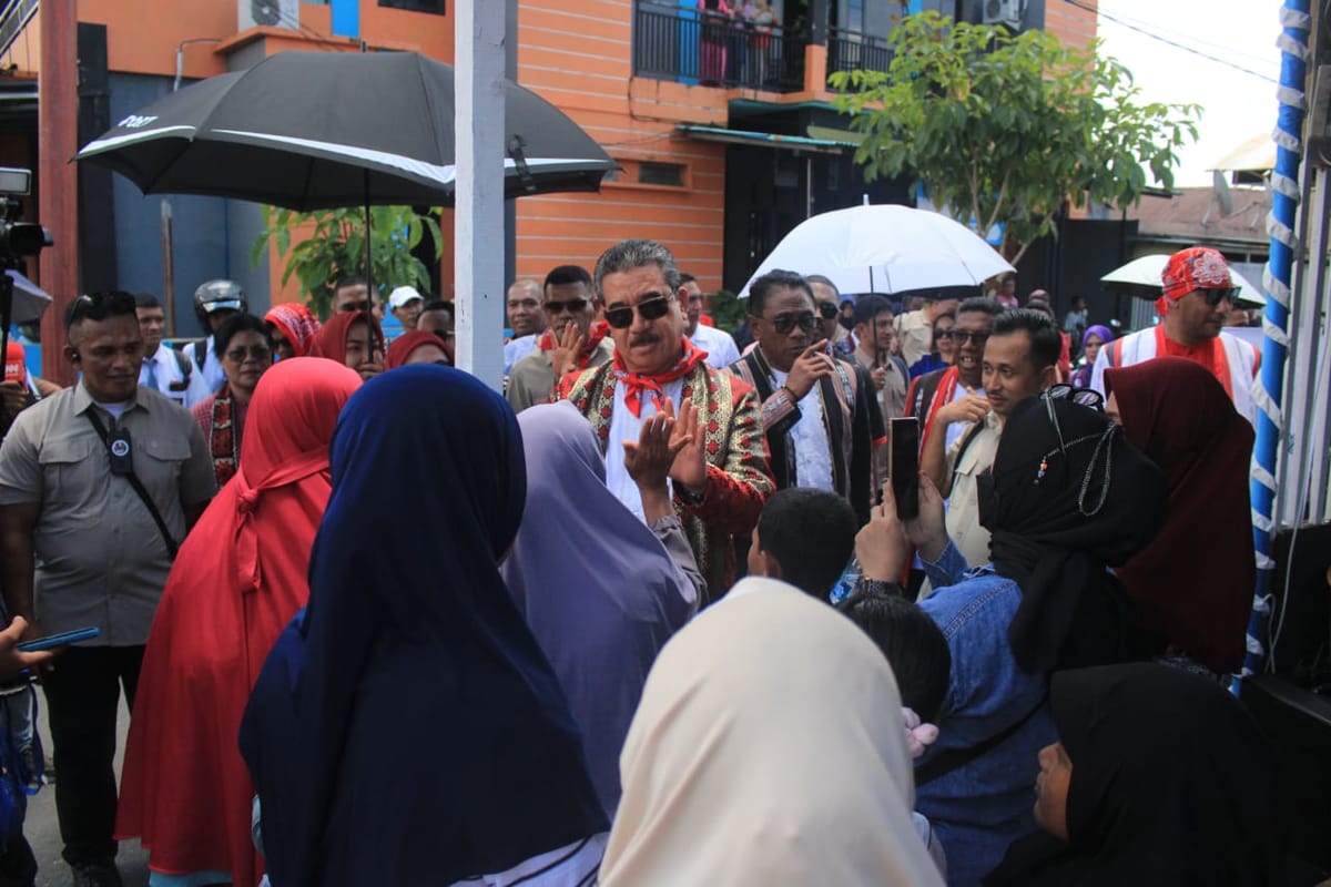 Gubernur Maluku Tinjau Pameran  30 UMKM,  Ajak Pelaku Usaha Terus Berkreativitas