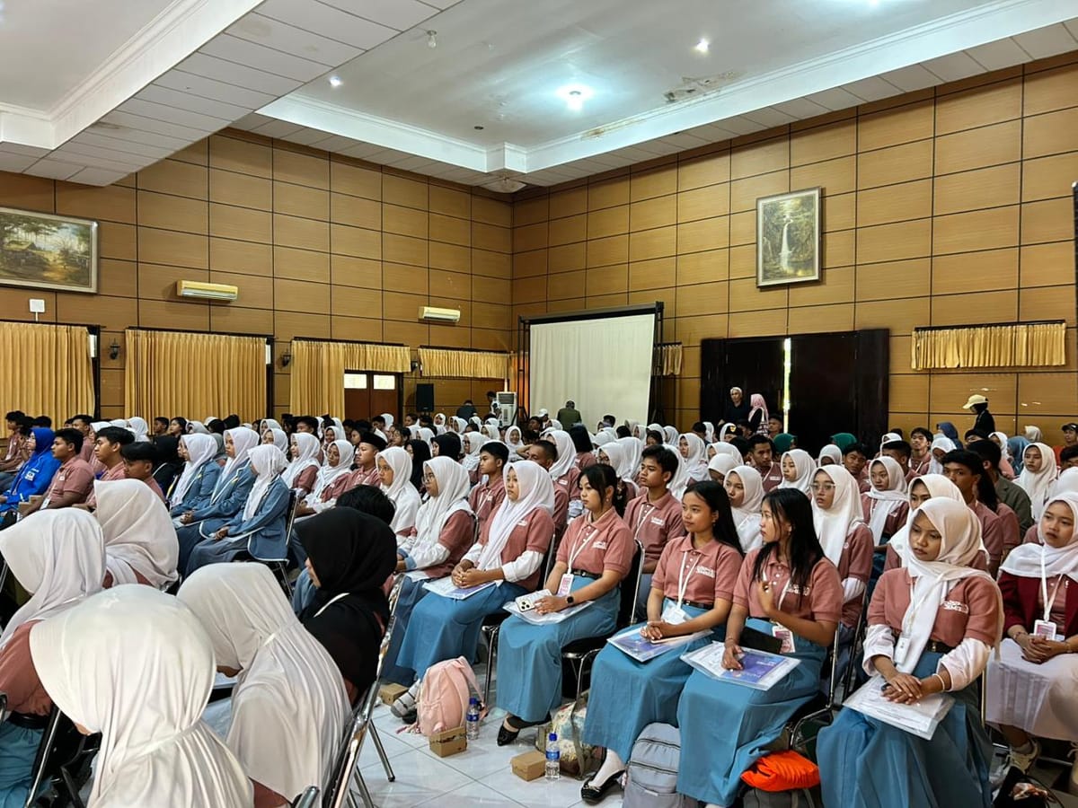 Sosialisasi Pencegahan Pernikahan Dini dan Stunting bagi Pengurus OSIS SMA/SMK/MA