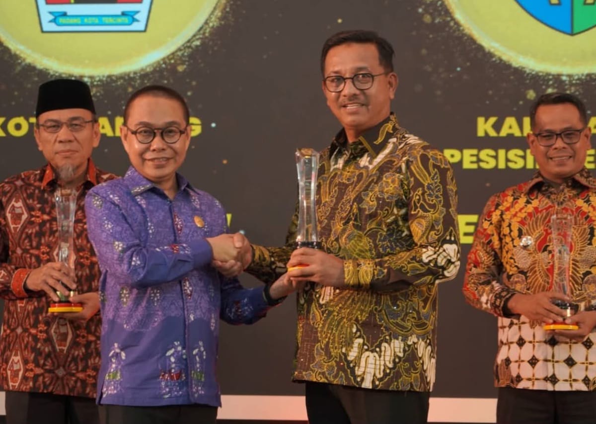 Solok Selatan Raih Predikat Badan Publik Informatif, Peringkat Tiga Terbaik di Sumbar