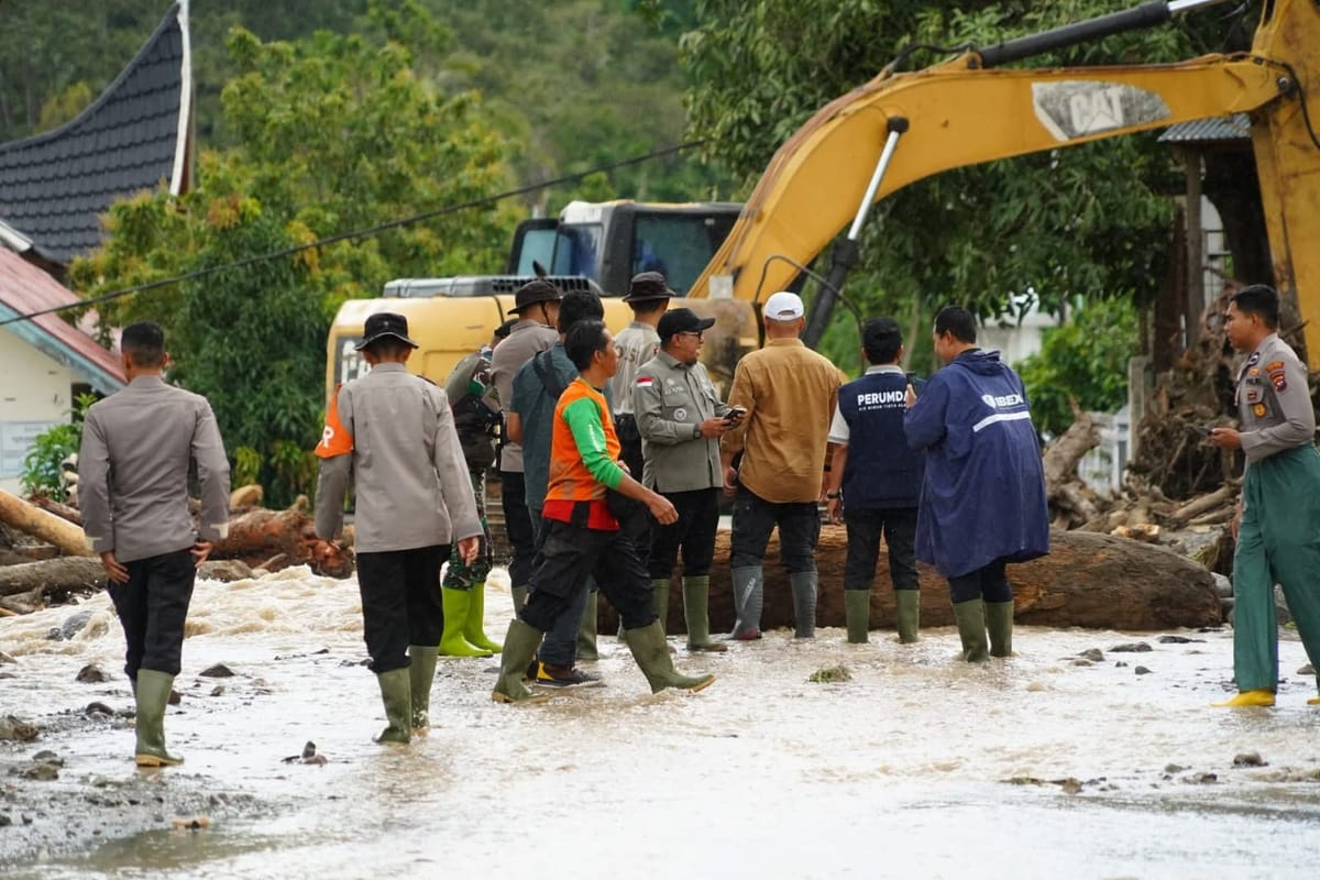 Potensi Bencana Masih Tinggi, Bupati Eka Putra Kembali Ingatkan Warga Untuk Dievakuasi