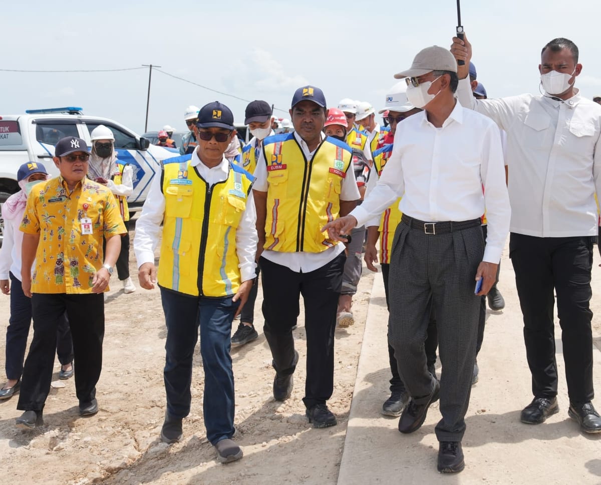 Menteri Dody Dorong Percepatan Penanganan Banjir Rob Kaligawe-Sayung-Terboyo